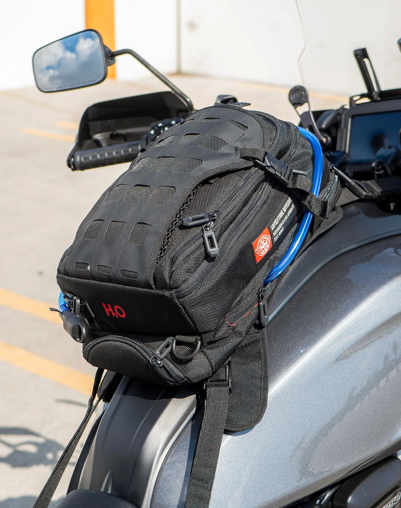 7L - Apex Yamaha ADV Touring Tank Bag with Hydration Pack