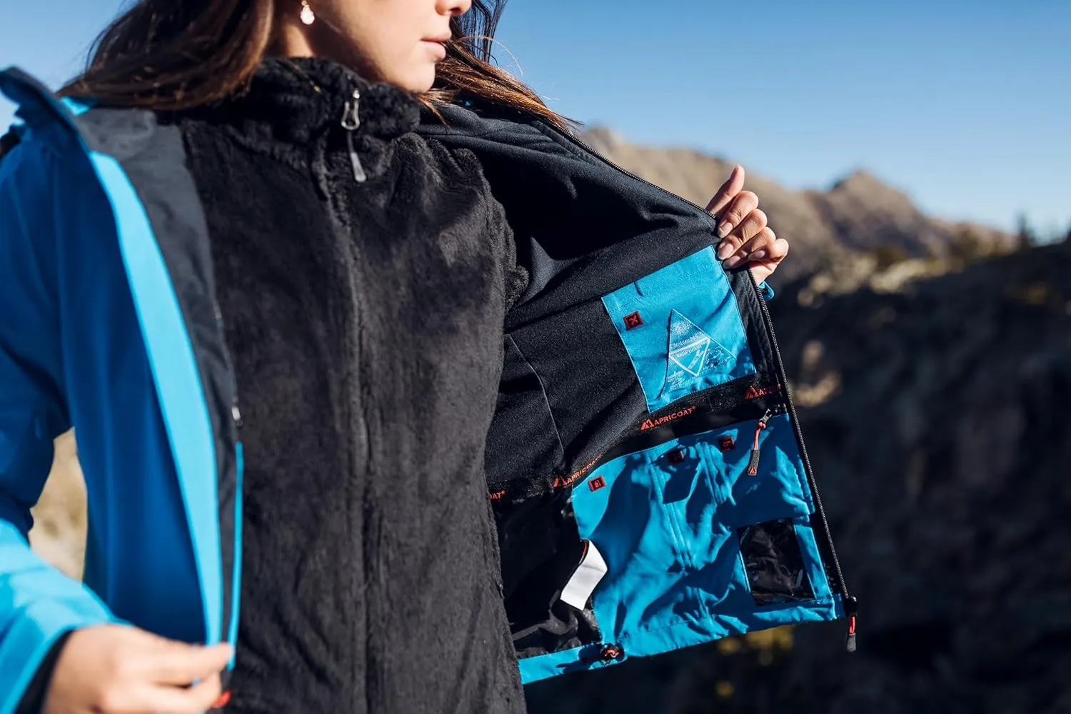 Apricoat Adventure 2.0 Warm Winter Jacket Insulated, Hooded, Waterproof and windproof Coat for Travelling, Hiking, Trekking