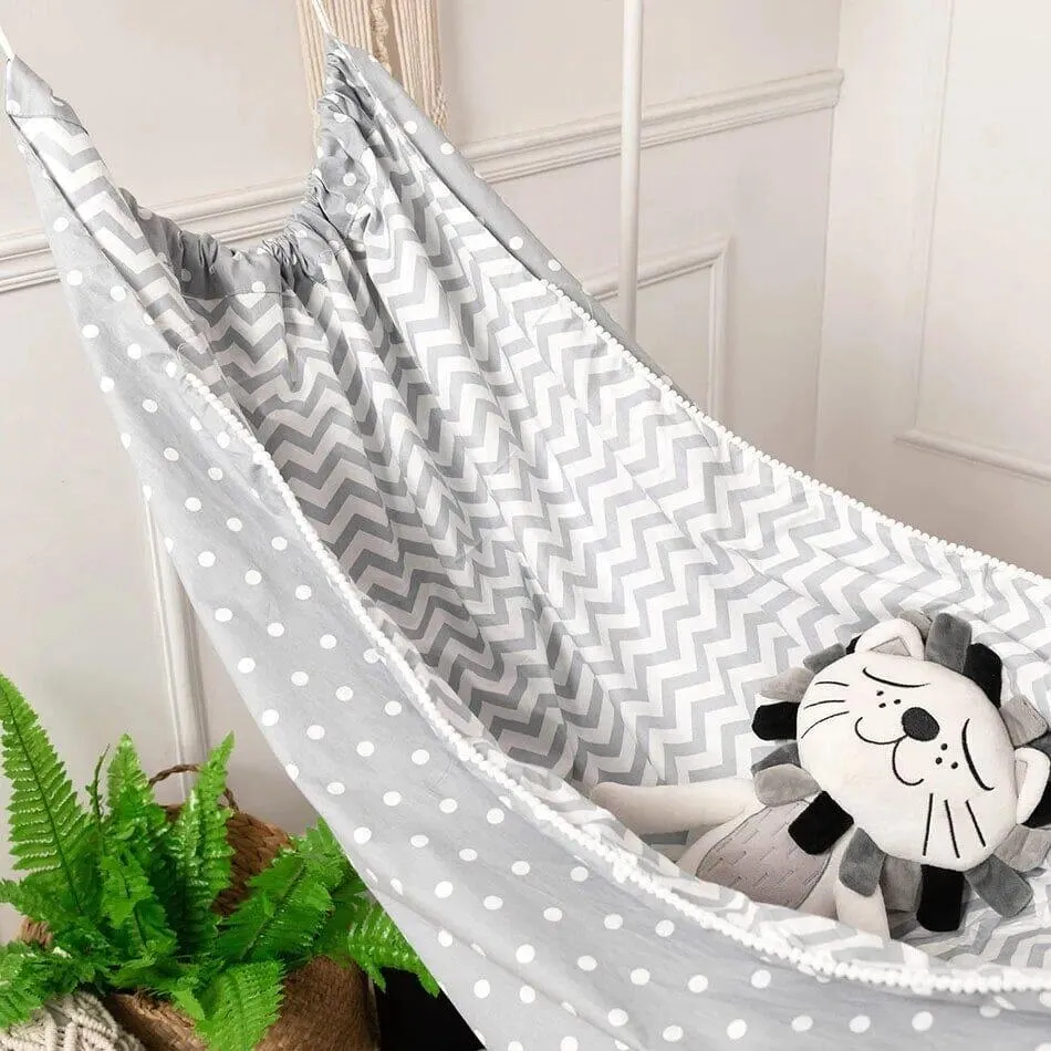 Baby Indoor Portable Hammock for Comfortable Resting