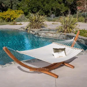 Comfortable and Stylish Outdoor Hammock with Larch Wood Frame, Quick-Drying Cotton Fabric, Cream Color