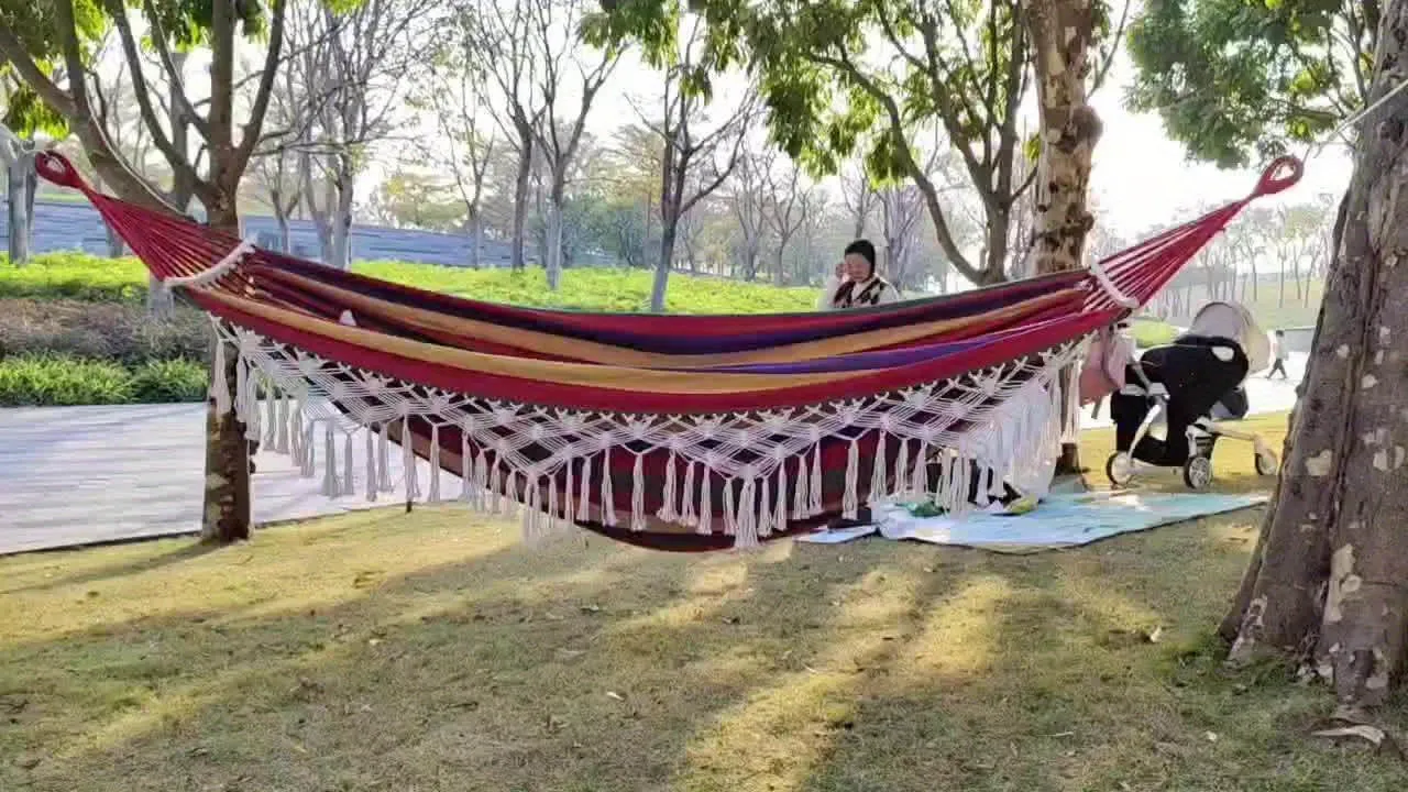 Extra Wide And Thick Canvas Outdoor Hammock 2 Person Double Luxury Hammock Swing Mesh Chair