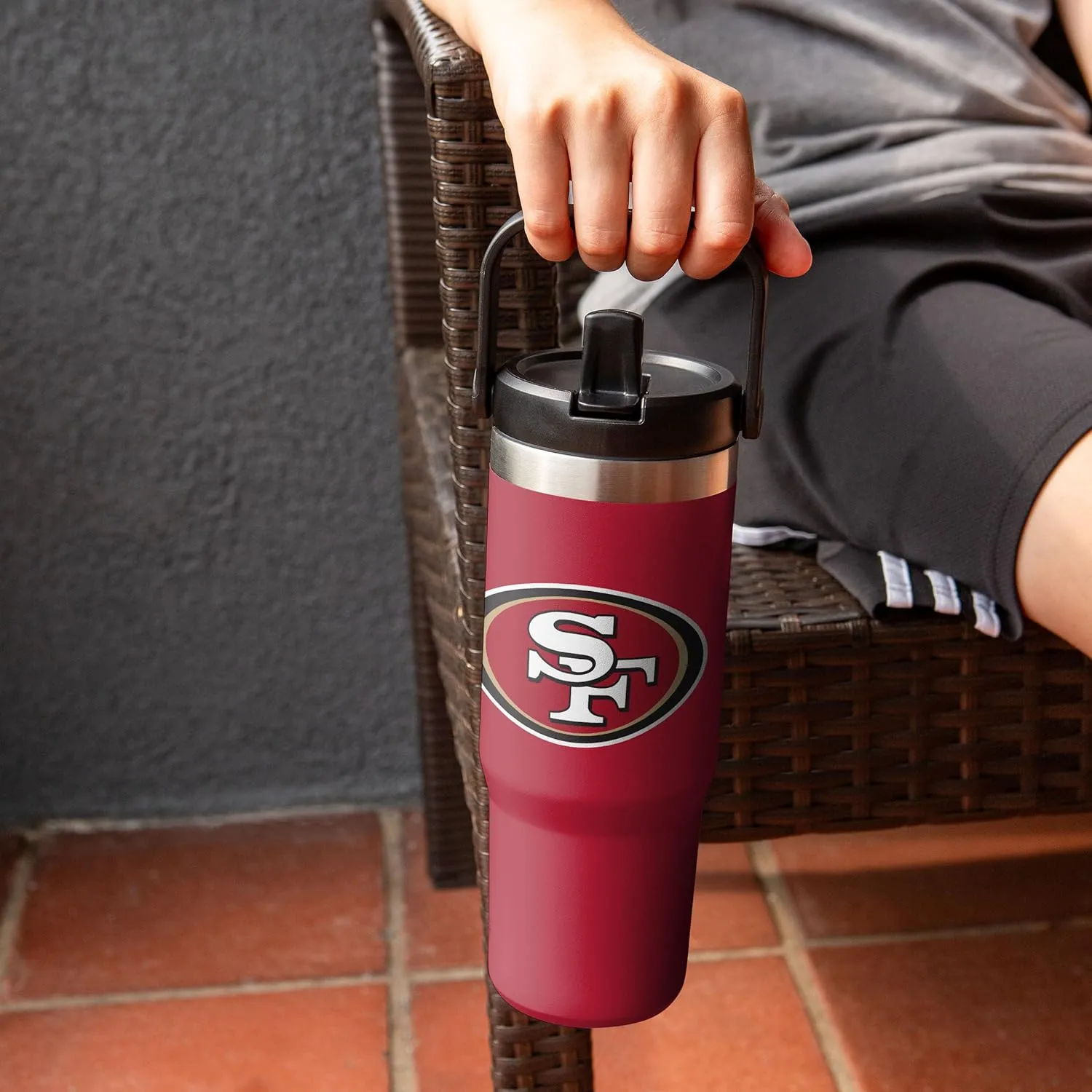 FOCO NFL Unisex-Adult NFL Team Logo Insulated Travel Mug 30oz Straw Tumbler