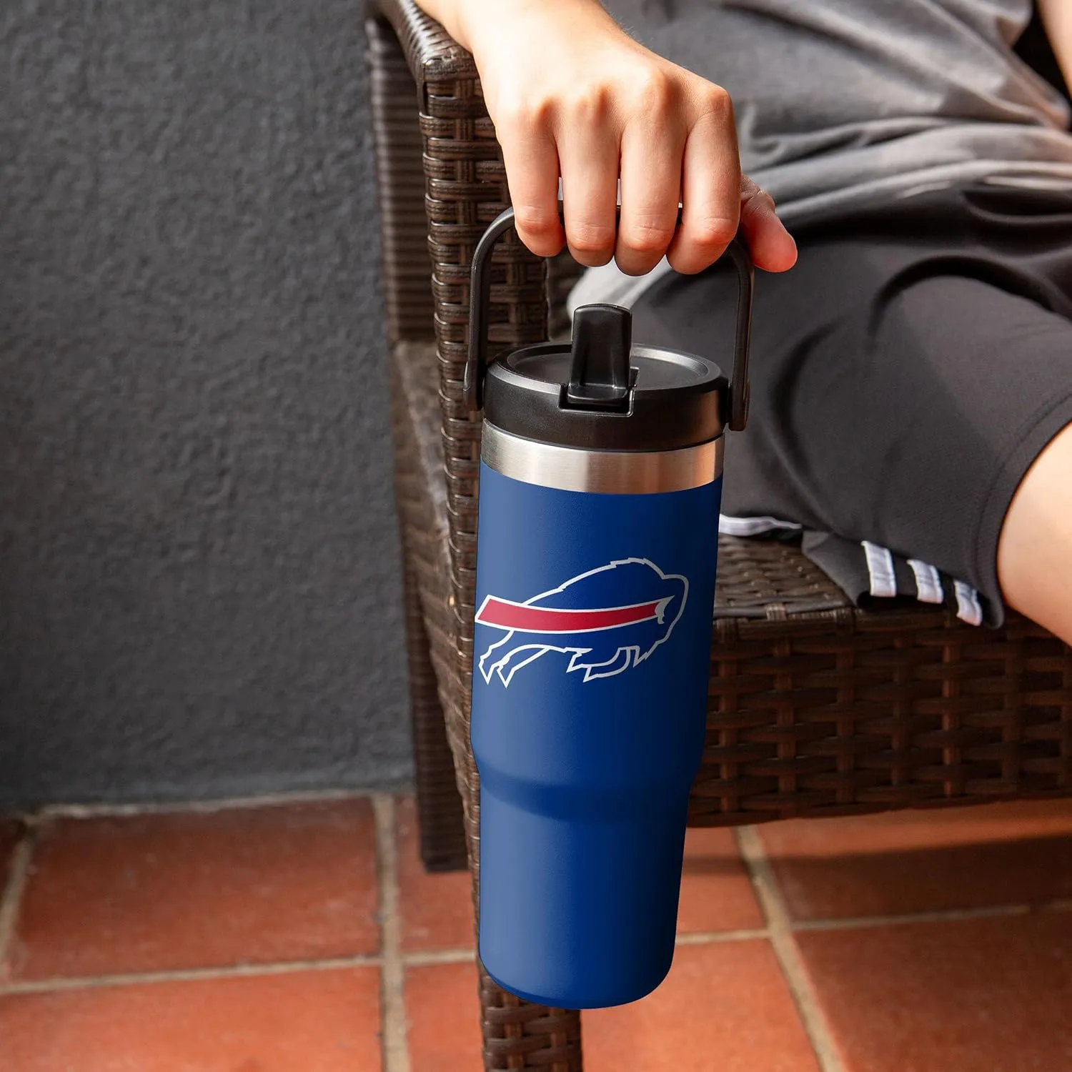FOCO NFL Unisex-Adult NFL Team Logo Insulated Travel Mug 30oz Straw Tumbler