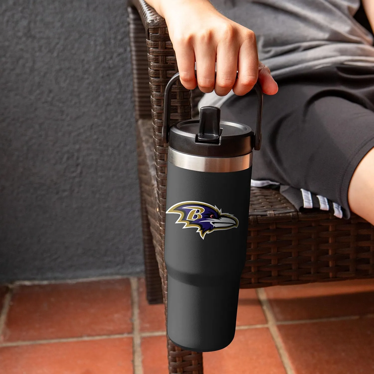 FOCO NFL Unisex-Adult NFL Team Logo Insulated Travel Mug 30oz Straw Tumbler