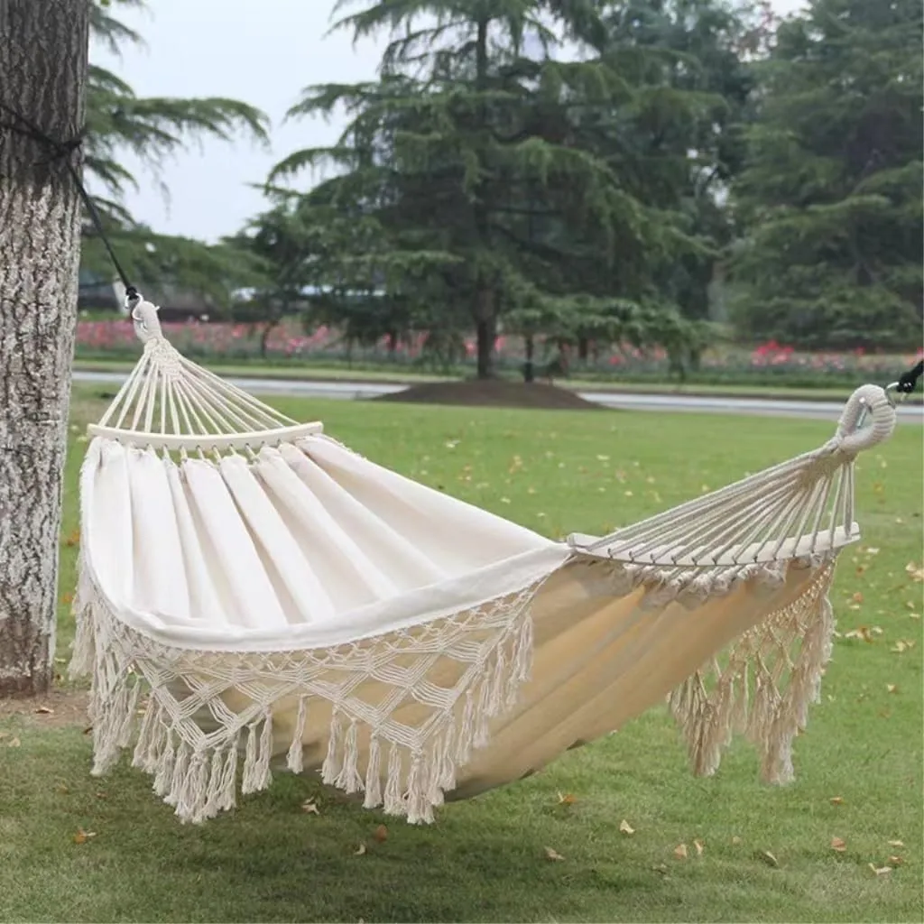Hammock Double Outdoor Hammock Tassel Exotic Style Camping Lazy Hanging Basket Home Leisure Thickened Canvas Courtyard Swing Hammock Outdoor(B)