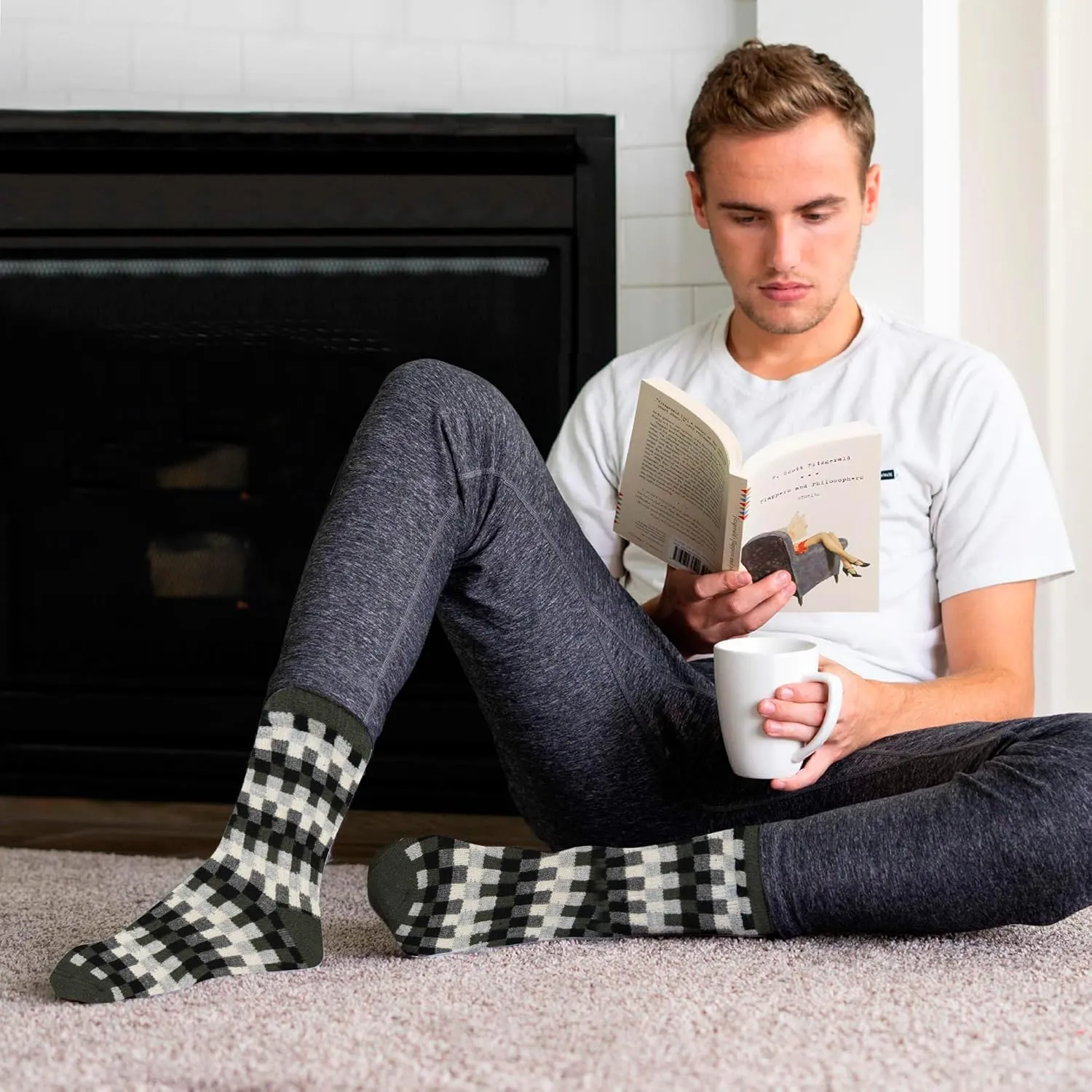 HOT FEET Thermal Socks for Men - Extreme Cold Weather, 2 Pack Thick Warm Socks, Winter Insulated, Size 6-12.5