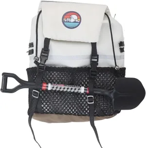 Rc Simulation Backpack Shovel Storage Bag Luggage Bag Handbag Decoration for 1/8 1/10 RC Crawler Car Axial SCX10 TRX4 D90-RC Crawler Car Accessories (Backpack with Shovel-White)