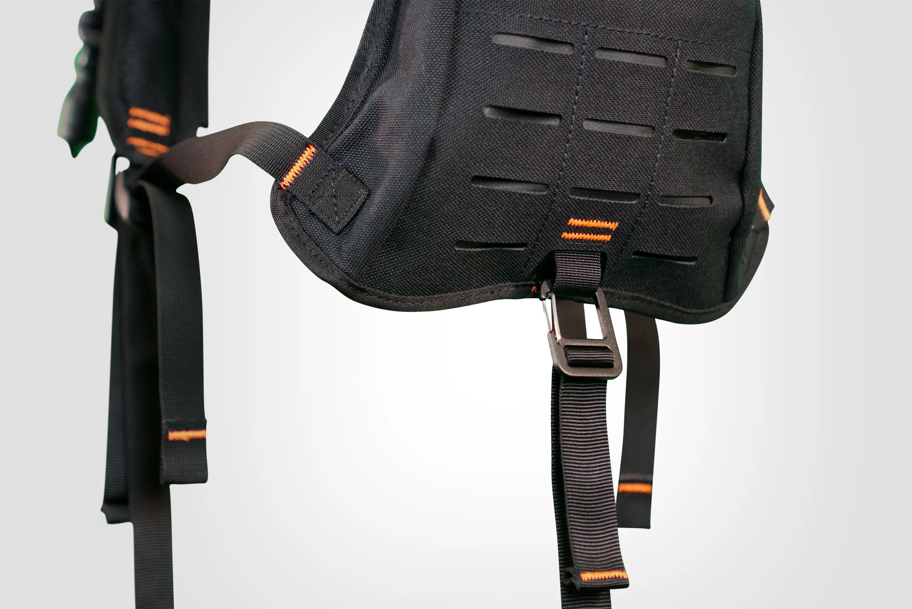 REECOIL AUDAX™ 1500 HYDRATION HARNESS