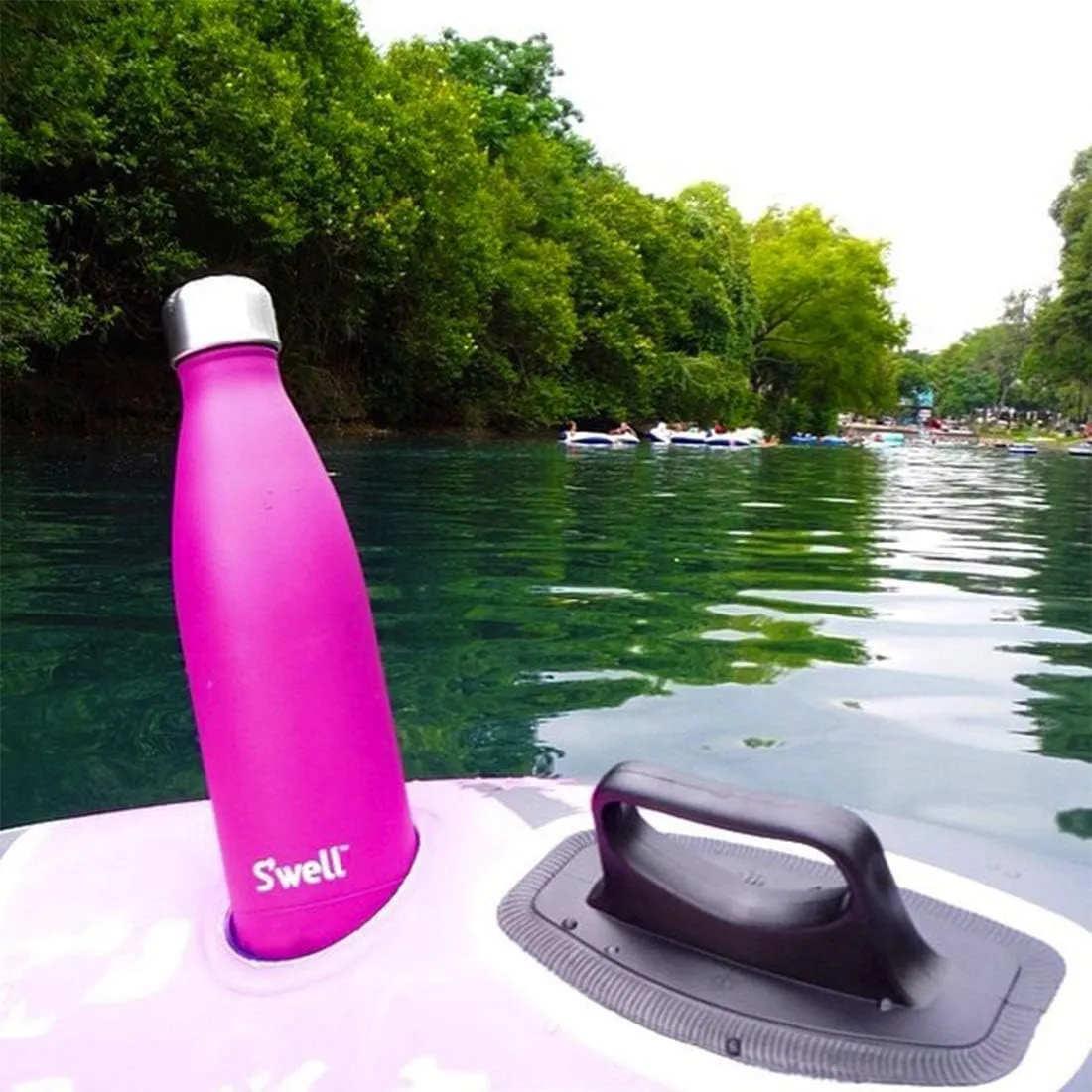 S'well Stainless Steel Water Bottle - 17 Fl Oz - Bikini Pink - Triple-Layered Vacuum-Insulated Containers Keeps Drinks Cold for 36 Hours and Hot for 18 - BPA-Free - Perfect for the Go