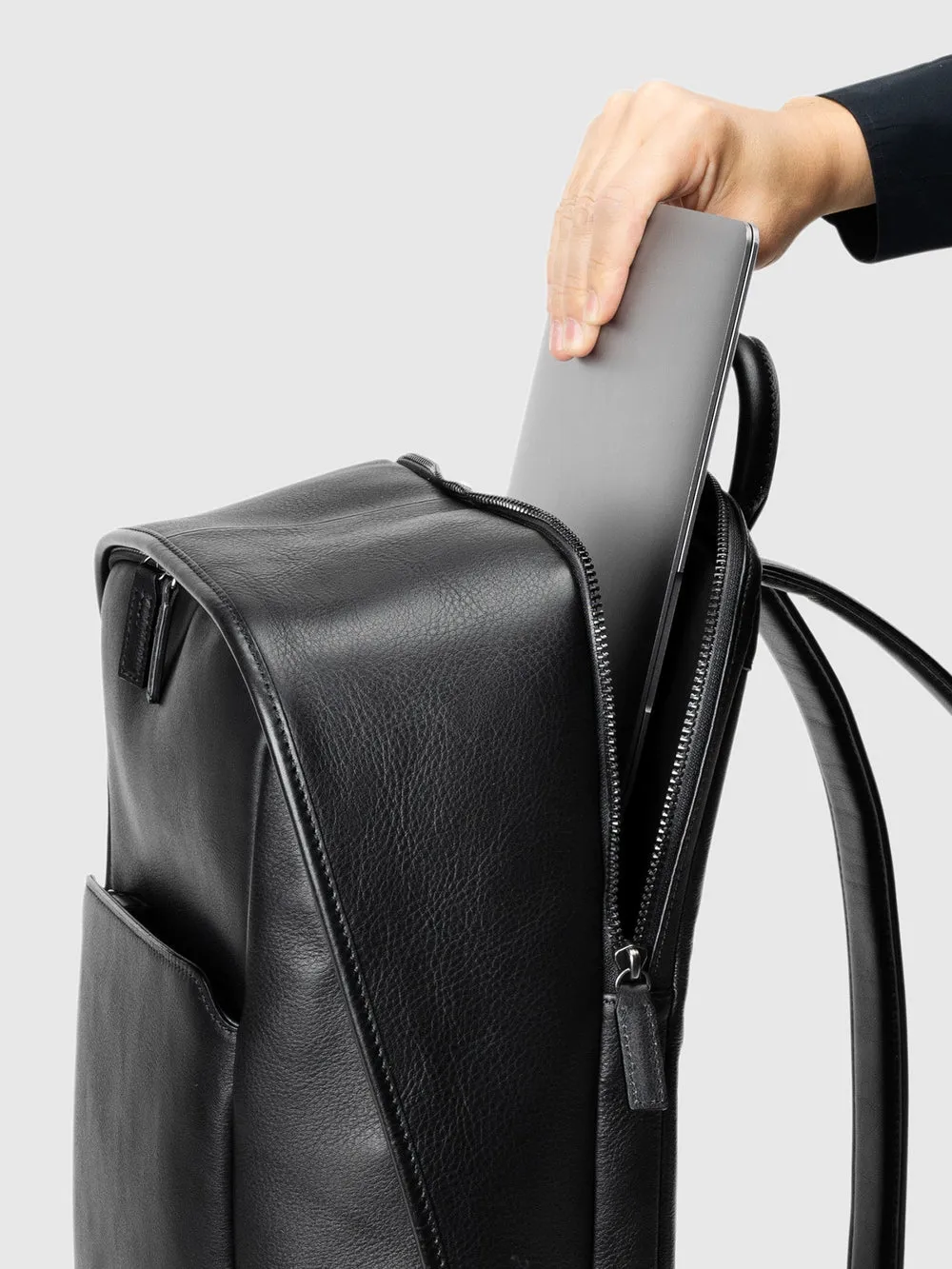 Vainno Round Backpack  Waterproof